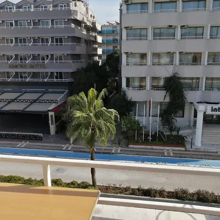 Soemineli Denize Yakin Ferah Cati Kati Apartment Marmaris